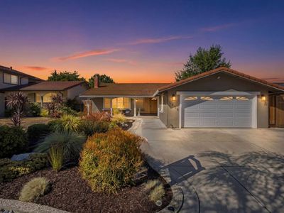 2235 Fairmont Dr