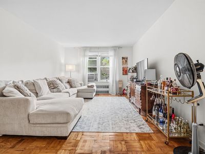 75-10 Yellowstone Blvd #2H