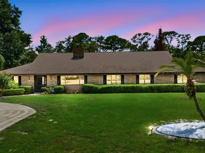 548 E Lehigh Dr