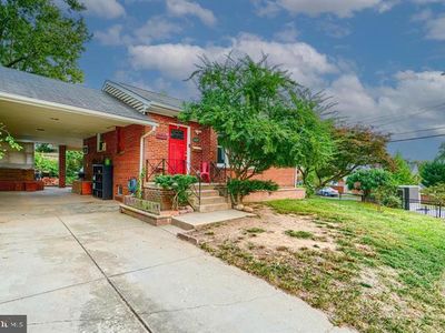 6716 Stockton Ln