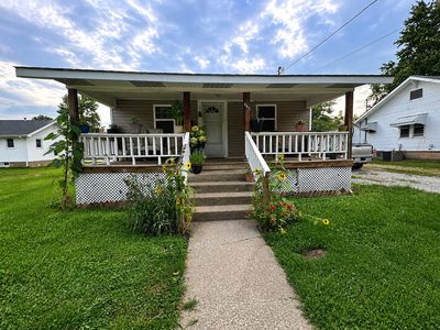 563 Benton Smt