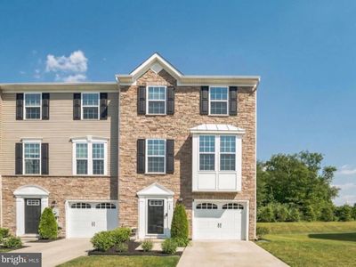 Property at 144 Village Green Ln, Sicklerville, NJ