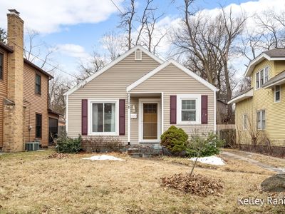 1334 Dickinson St SE