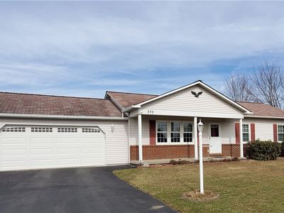 370 W Brewster Rd