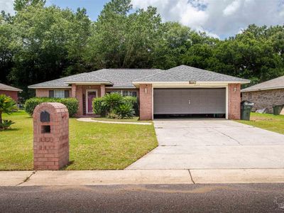 8257 Groveland Ave