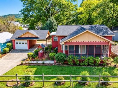 421 Cedar Ave SW