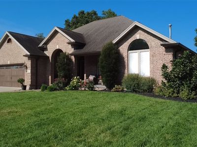 111 Megan Ln
