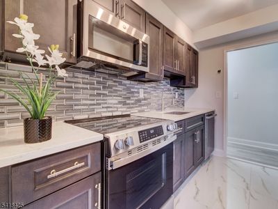 377 S Harrison Street #8I