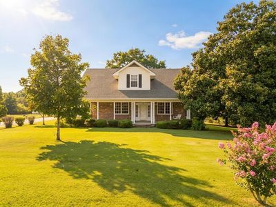 910 14th Ave W