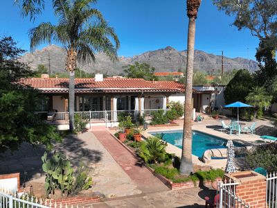 6760 N Casas Adobes Rd