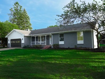 982 Artdale Dr