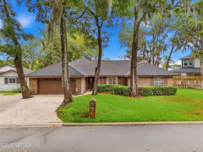 2263 OAK FOREST Drive
