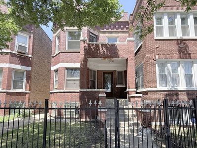 4818 W Jackson Blvd