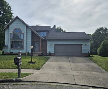 371 Bryan Cir NE