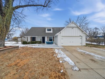 13971 S 94th East Ave