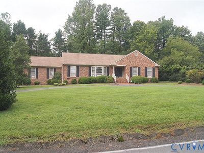 Property at 13017 Fairway Ln, Ashland, VA
