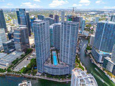 495 Brickell Ave APT 905