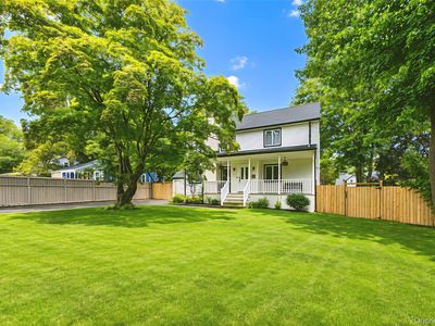 35 Grandview Avenue