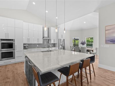 245 Monterey DR