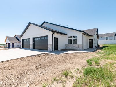 4118 Platinum St