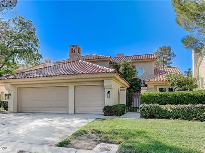 8121 Castle Pines Ave