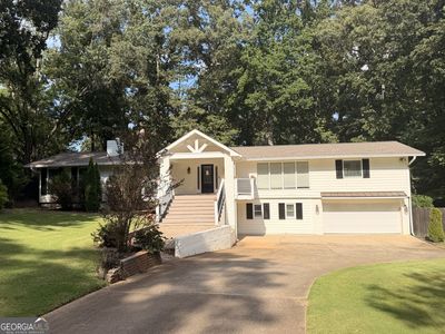 530 E Lake Dr