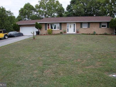 637 Mimosa Dr