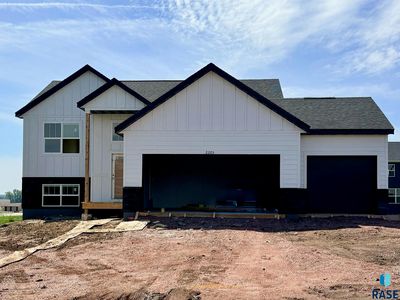 2205 E Alexa St