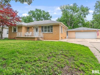2424 Holmes Ave
