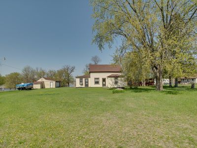 32400 Starland Shore Dr