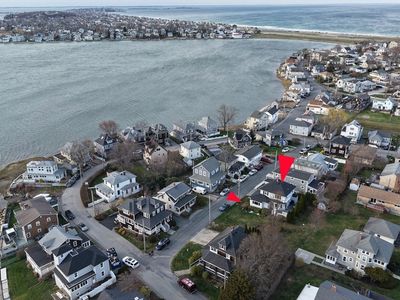 6 Old Colony Rd