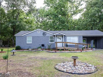 Property at 805 N Main St, Pembroke, GA