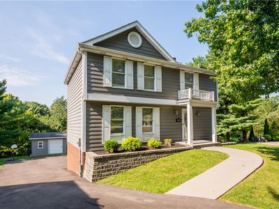 4020 Hancock Dr