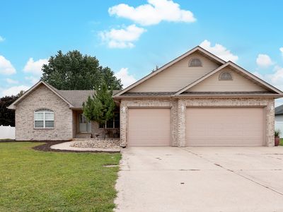 1115 Crystal Ln
