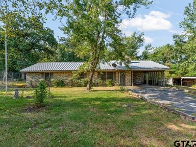 7990 E Highway 154