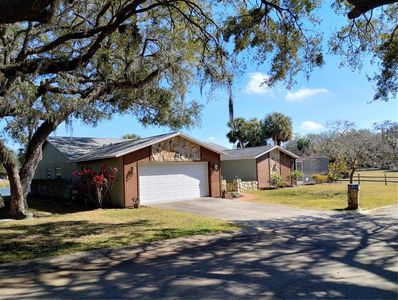 7539 Lake Forest Cir