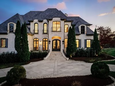 10 Colonel Winstead Dr