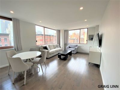 393 W 49th St APT 5R