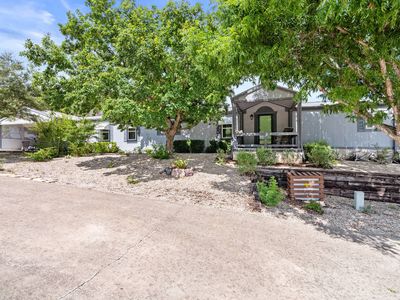 412 Native Oak St