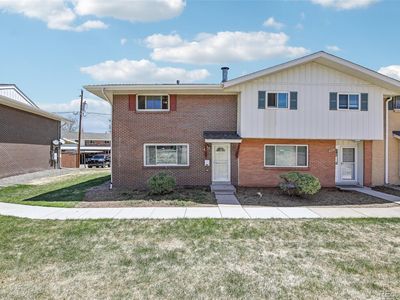 9044 E Nassau Avenue