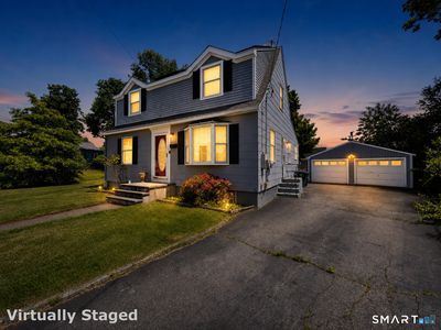 11 Wayland Court