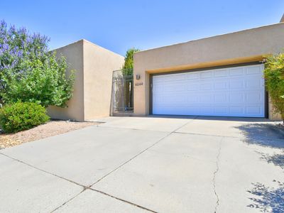 6044 Vista Campo Rd NE