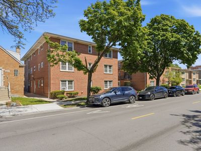 6535 N Northwest Hwy APT 1F
