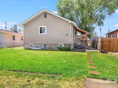 121 7th Ave S