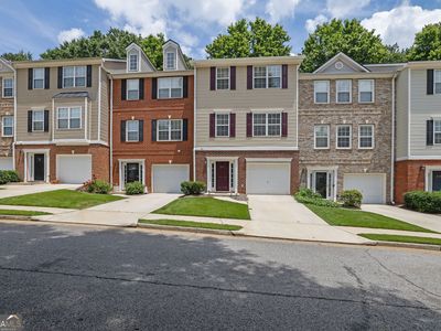 Property at 541 Lantern Wood Dr, Scottdale, GA