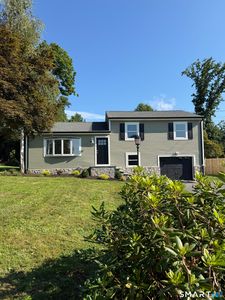 3 Mist Hill Drive