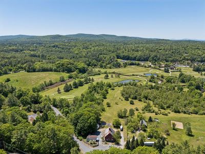 3 Breakneck Road