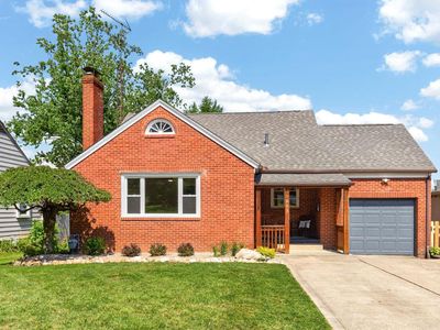 1073 Woodhill Rd