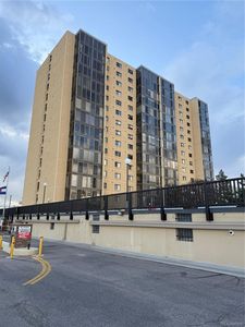 7865 E Mississippi Avenue #706