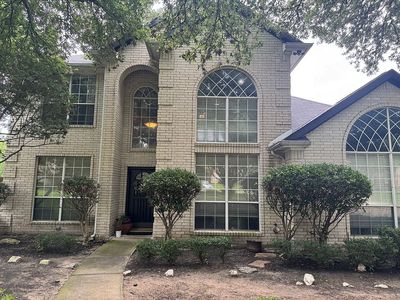 5904 Stewart Cir